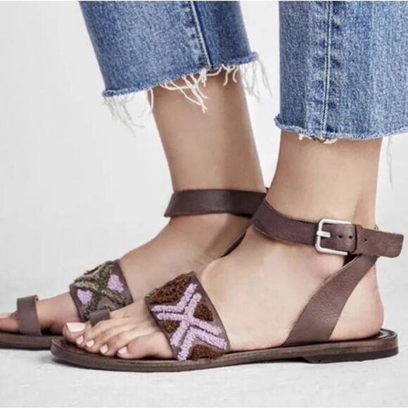 Free People Torrence Women's Sandals Size 7.5 Stitched Mauve Leather Ankle Wrap - Picture 2 of 11